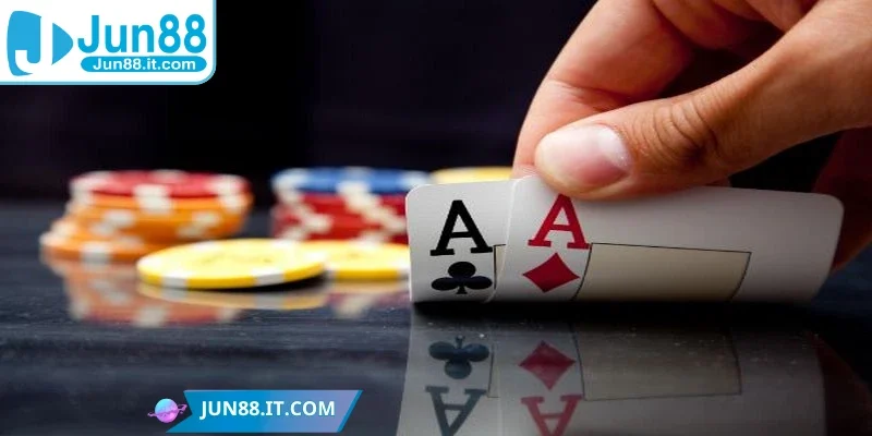 Lá bài Át có thể tạo lợi thế lớn nếu bạn biết tận dụng